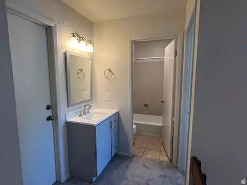 Bath - 547 E 200 N, Logan, UT 84321 photo 2 of 2