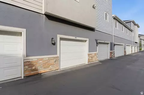 Exterior - 310 N 680 E, Vineyard, UT 84058 photo 2 of 3