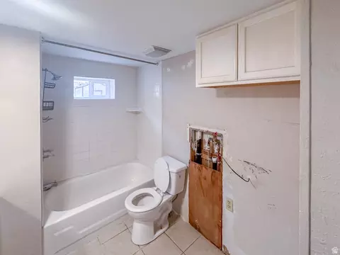 Bath - 11021 S Highway 191 UNIT C, Moab, UT 84532 photo 5 of 5