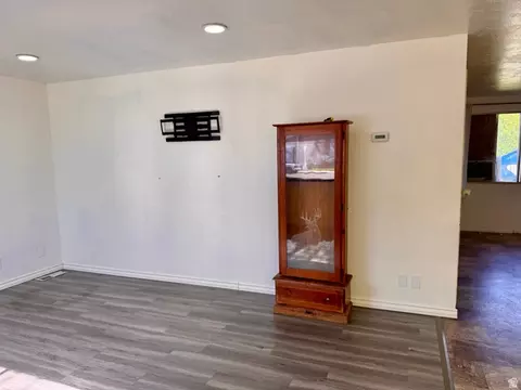 Living - 271 N 150 E, Delta, UT 84624 photo 5 of 6
