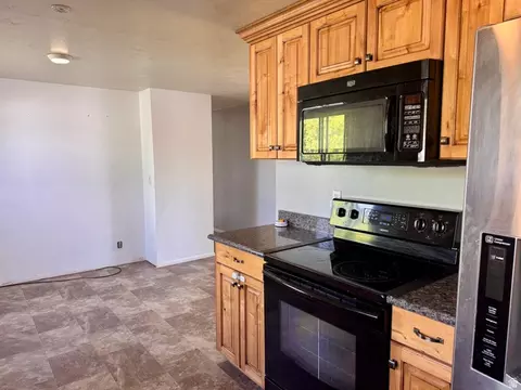Kitchen - 271 N 150 E, Delta, UT 84624 photo 3 of 4
