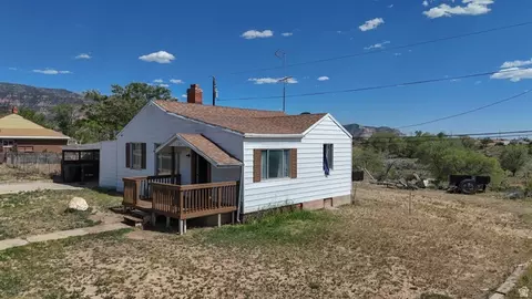 126 Grassy Dr, East Carbon, UT 84520