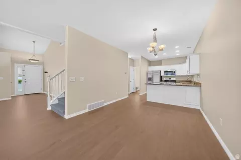 Living - 1364 E Old Maple Ct S, Murray, UT 84117 photo 9 of 10