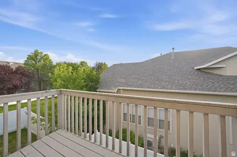 Exterior - 1364 E Old Maple Ct S, Murray, UT 84117 photo 3 of 5