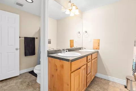 Bath - 1236 S 1440 E, Provo, UT 84606 photo 5 of 5