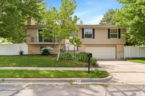 42 E Bonita Way, Centerville, UT 84014