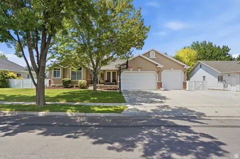 10866 S Marsha Kaye Cir, Sandy, UT 84070