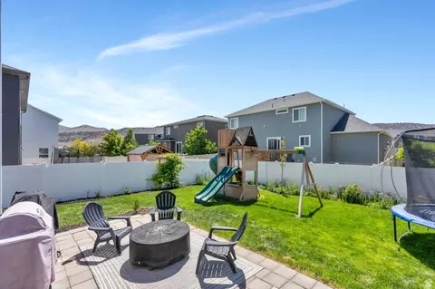 Exterior - 7197 N Clear Sky Ln, Eagle Mountain, UT 84005 photo 7 of 10