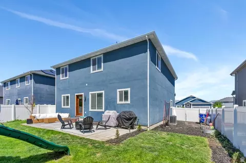 Exterior - 7197 N Clear Sky Ln, Eagle Mountain, UT 84005 photo 10 of 10