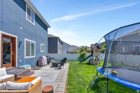 Exterior - 7197 N Clear Sky Ln, Eagle Mountain, UT 84005 photo 5 of 10