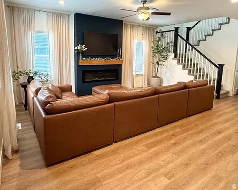Living - 7197 N Clear Sky Ln, Eagle Mountain, UT 84005 photo 3 of 4