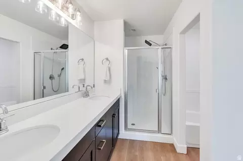 Bath - 7197 N Clear Sky Ln, Eagle Mountain, UT 84005 photo 2 of 4