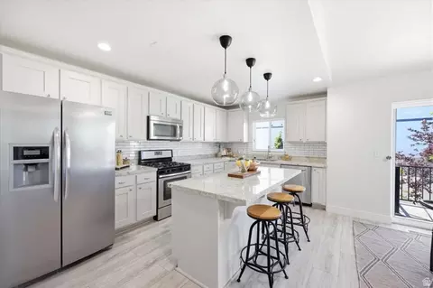 768 W Star Spangled Dr S, Bluffdale, UT 84065