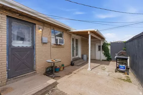 Exterior - 245 E 600 N, Tooele, UT 84074 photo 2 of 8