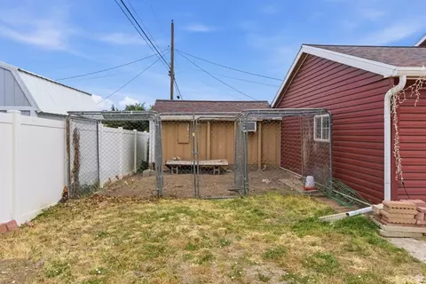 Exterior - 245 E 600 N, Tooele, UT 84074 photo 7 of 8