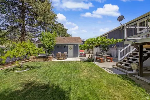 Exterior - 899 E 7905 S, Sandy, UT 84094 photo 7 of 13