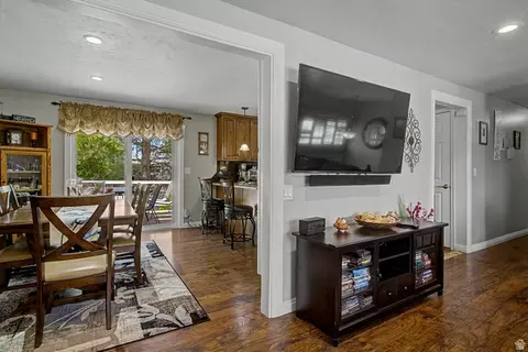 Entry Way - 899 E 7905 S, Sandy, UT 84094 photo 1 of 1