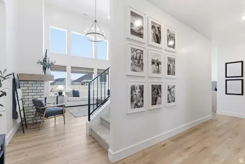 Entry Way - 1364 E Beechwood Dr, Layton, UT 84040 photo 1 of 8