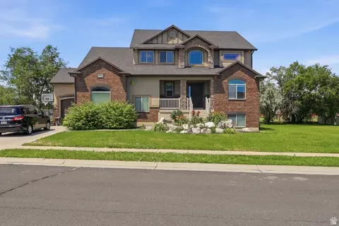 5058 W 5300 S, Hooper, UT 84315