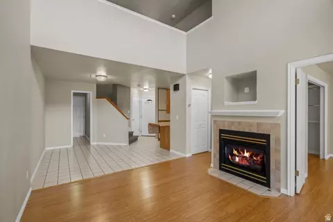 Living - 83 W 200 N, Centerville, UT 84014 photo 4 of 6
