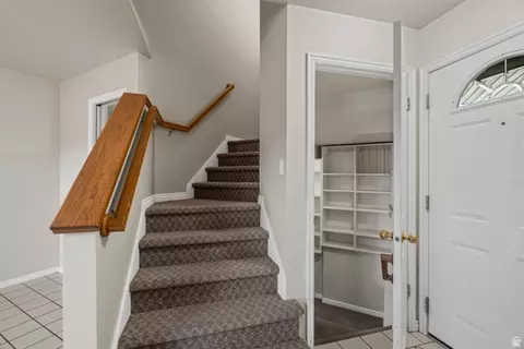 Entry Way - 83 W 200 N, Centerville, UT 84014 photo 4 of 4
