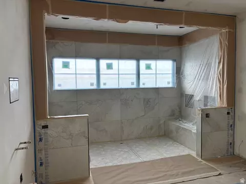 Bath - 11002 N Golden Eagle Rd #58, Hideout, UT 84036 photo 1 of 1