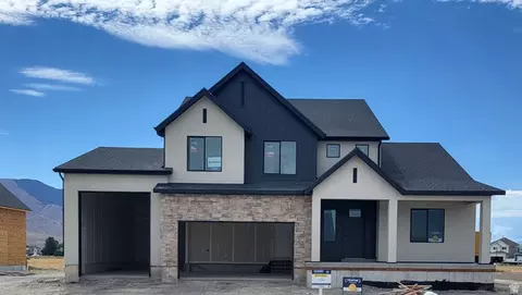 1036 E Ira Hodges Scenic Pkwy #0014, Eagle Mountain, UT 84005