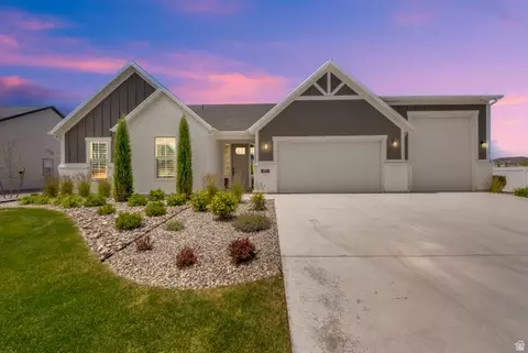 1823 S 2475 W, West Haven, UT 84401