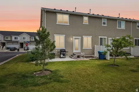 Exterior - 167 W 610 N, Vineyard, UT 84058 photo 4 of 4