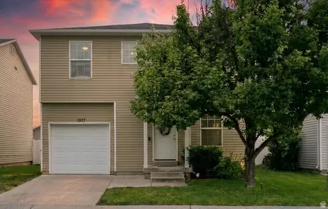 1977 N 2225 W, Clinton, UT 84015