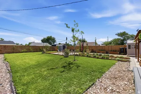 Exterior - 756 E Carnation Dr S, Sandy, UT 84094 photo 11 of 13