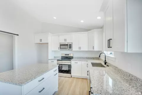 Kitchen - 841 E 200 S #9, Mount Pleasant, UT 84647 photo 3 of 3