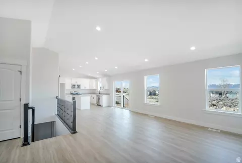 Living - 841 E 200 S #9, Mount Pleasant, UT 84647 photo 4 of 4