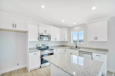 Kitchen - 841 E 200 S #9, Mount Pleasant, UT 84647 photo 1 of 3