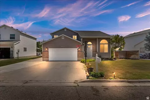 4251 W 5050 S, Roy, UT 84067