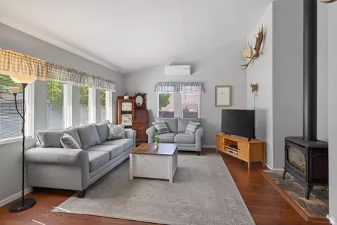 Living - 571 Mivida Dr, Moab, UT 84532 photo 1 of 3