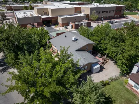 View/Area - 571 Mivida Dr, Moab, UT 84532 photo 1 of 7