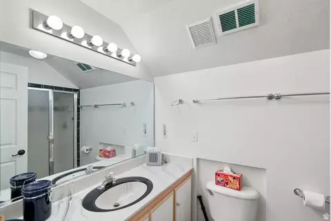 Bath - 30 Shadow Mountain Dr, Logan, UT 84321 photo 5 of 5