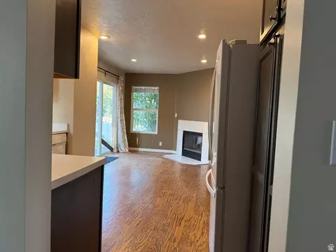 Living - 438 E Parowan Way, Draper, UT 84020 photo 2 of 9