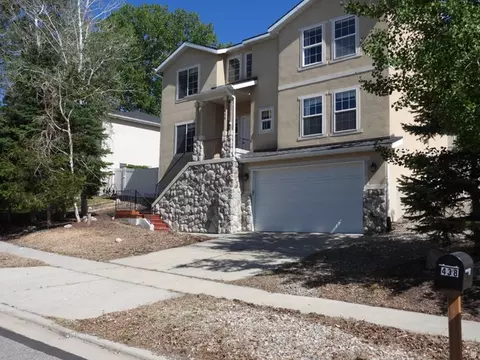 Exterior - 438 E Parowan Way, Draper, UT 84020 photo 3 of 10