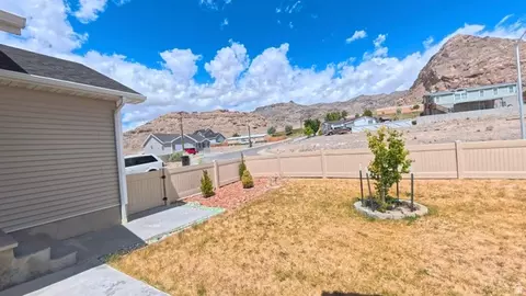 Exterior - 120 E Aria Ct, Wendover, UT 84083 photo 4 of 22