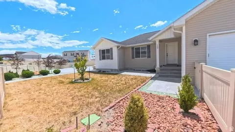 Exterior - 120 E Aria Ct, Wendover, UT 84083 photo 3 of 22