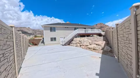 Exterior - 120 E Aria Ct, Wendover, UT 84083 photo 19 of 22