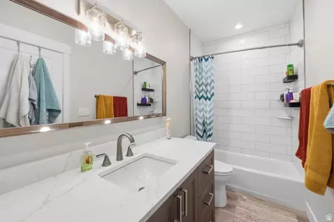 Bath - 310 E 6240 S, Murray, UT 84107 photo 1 of 2