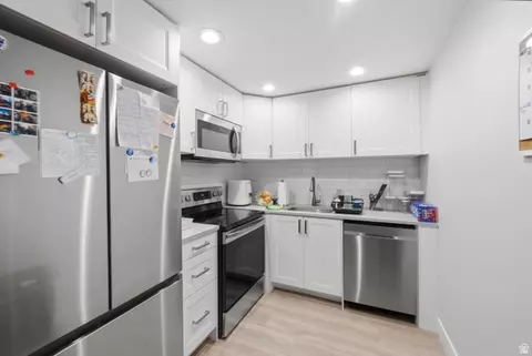 Kitchen - 310 E 6240 S, Murray, UT 84107 photo 1 of 1