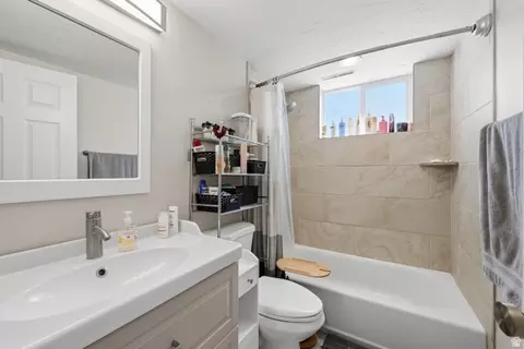 Bath - 310 E 6240 S, Murray, UT 84107 photo 2 of 2