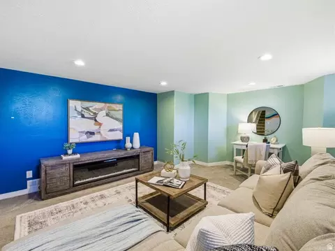 Living - 1107 E 300 S, Bountiful, UT 84010 photo 5 of 7