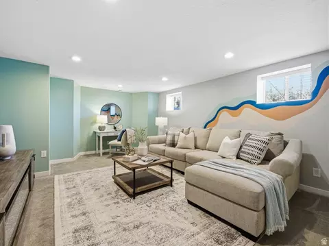 Living - 1107 E 300 S, Bountiful, UT 84010 photo 4 of 7