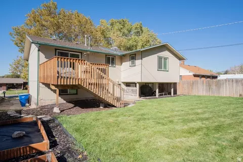 Exterior - 622 Brinker Ave, Ogden, UT 84404 photo 4 of 5
