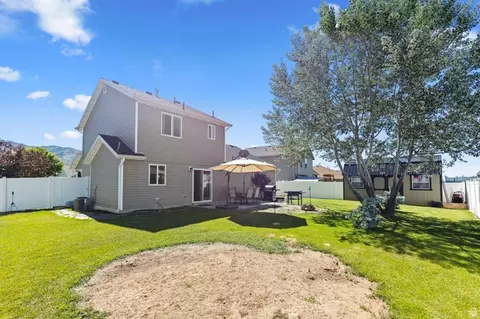Exterior - 620 S Lakeside Dr, Franklin, ID 83237 photo 8 of 8